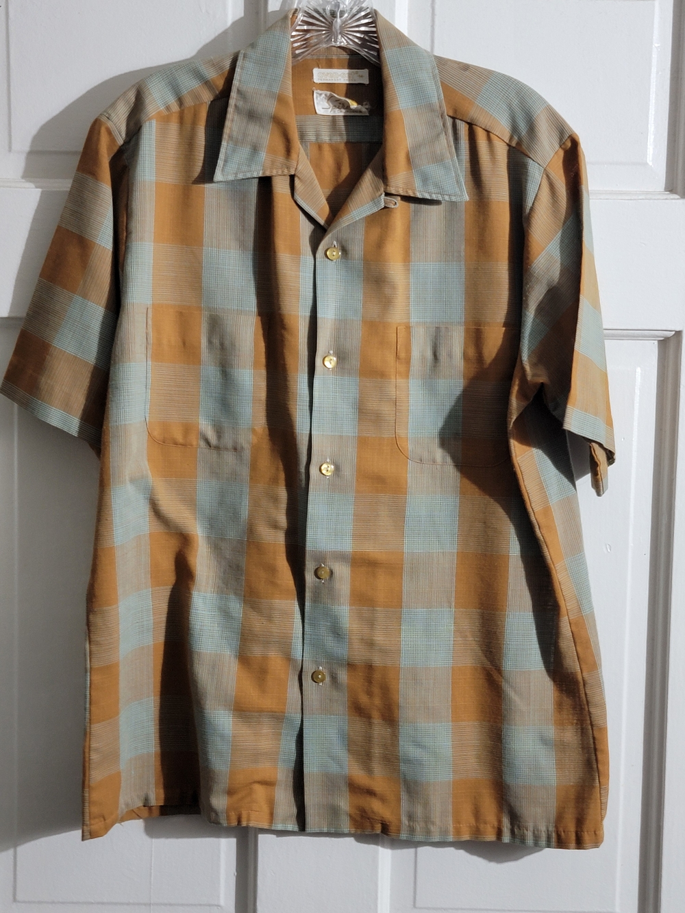 Vintage Men's Short-Sleeve Plaid Button-Down Shirt in Mustard and Light Blue